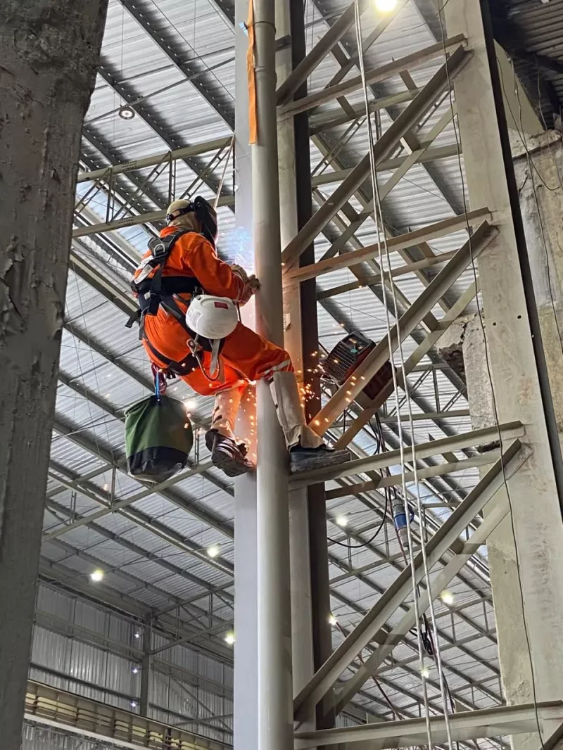  Manutenção e Reparo Industrial